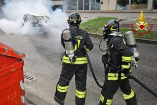 incendio autovettura