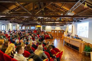 L'aula magna dell'ISA ospita la conferenza 2006 del settore CRBNe
