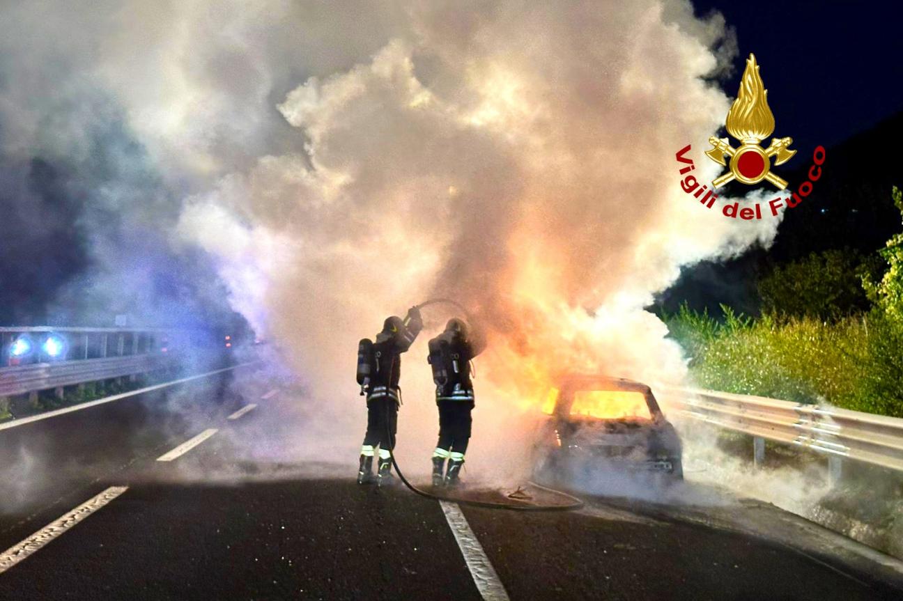 Incendio auto
