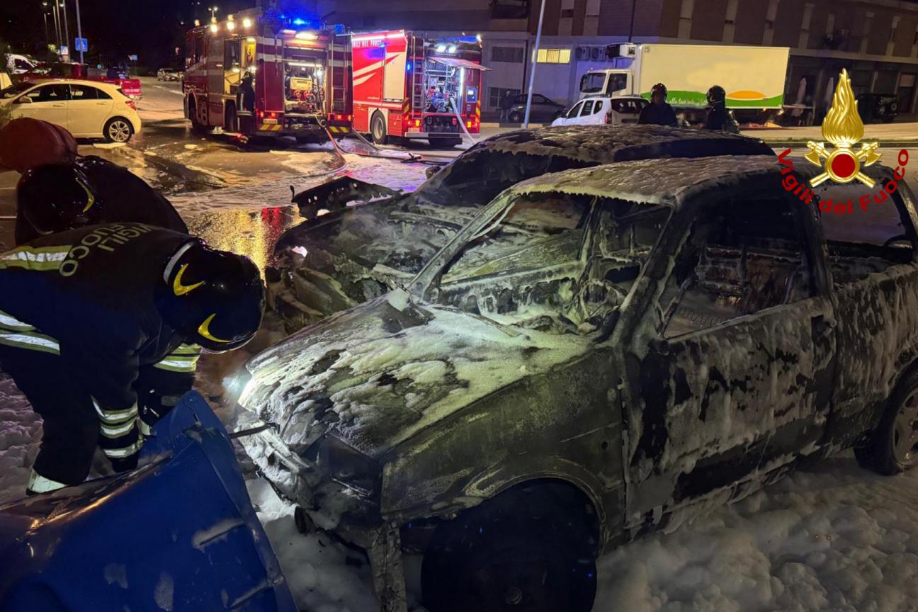 Pollenza - Incendio autovetture