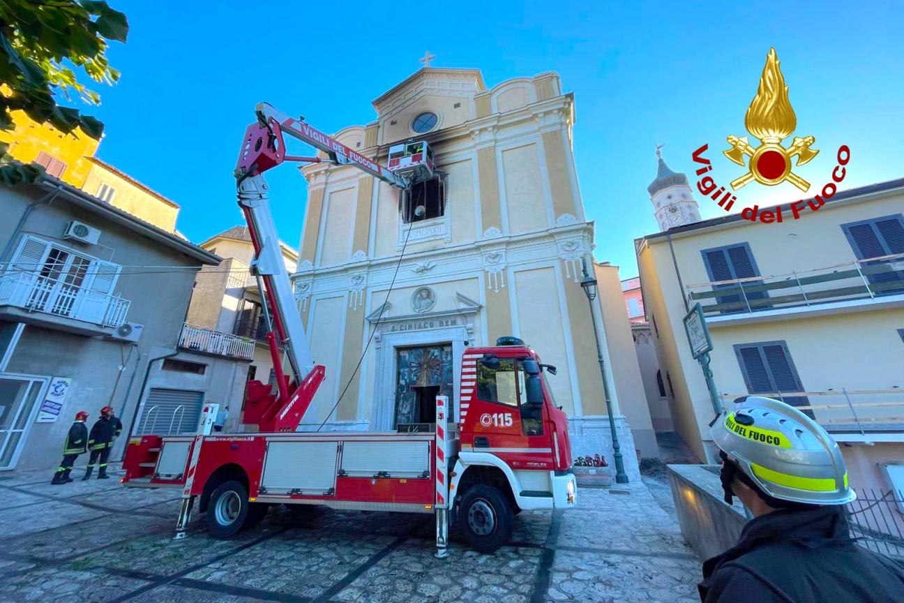 Incendio Chiesa 