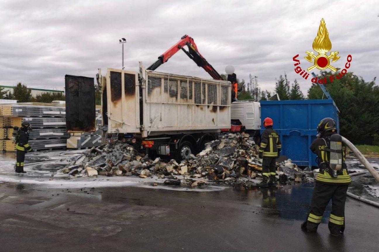 Camion incendio Cesena 14-10-24