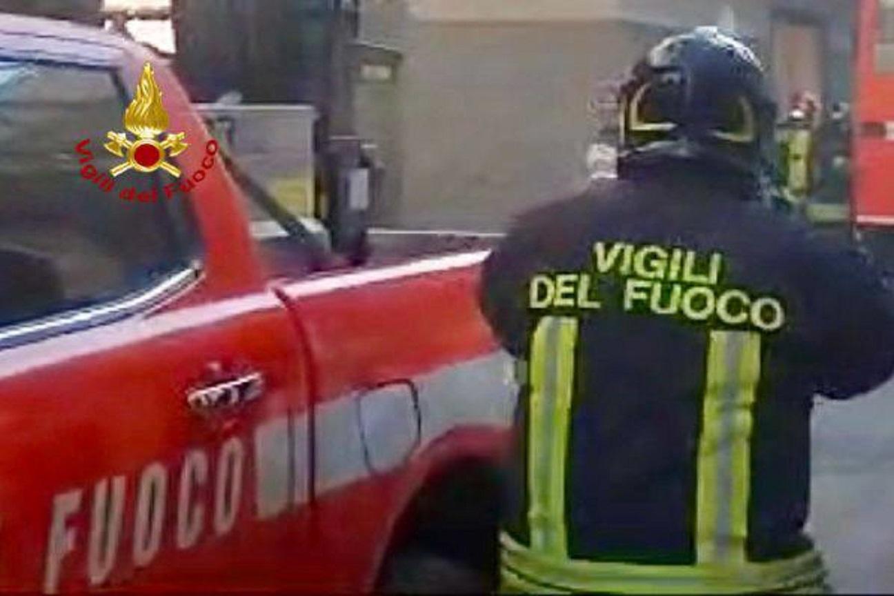 incendio in tangenziale_foto di repertorio