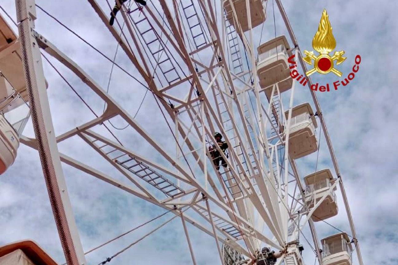 Addestramento SAF su ruota panoramica a Catania