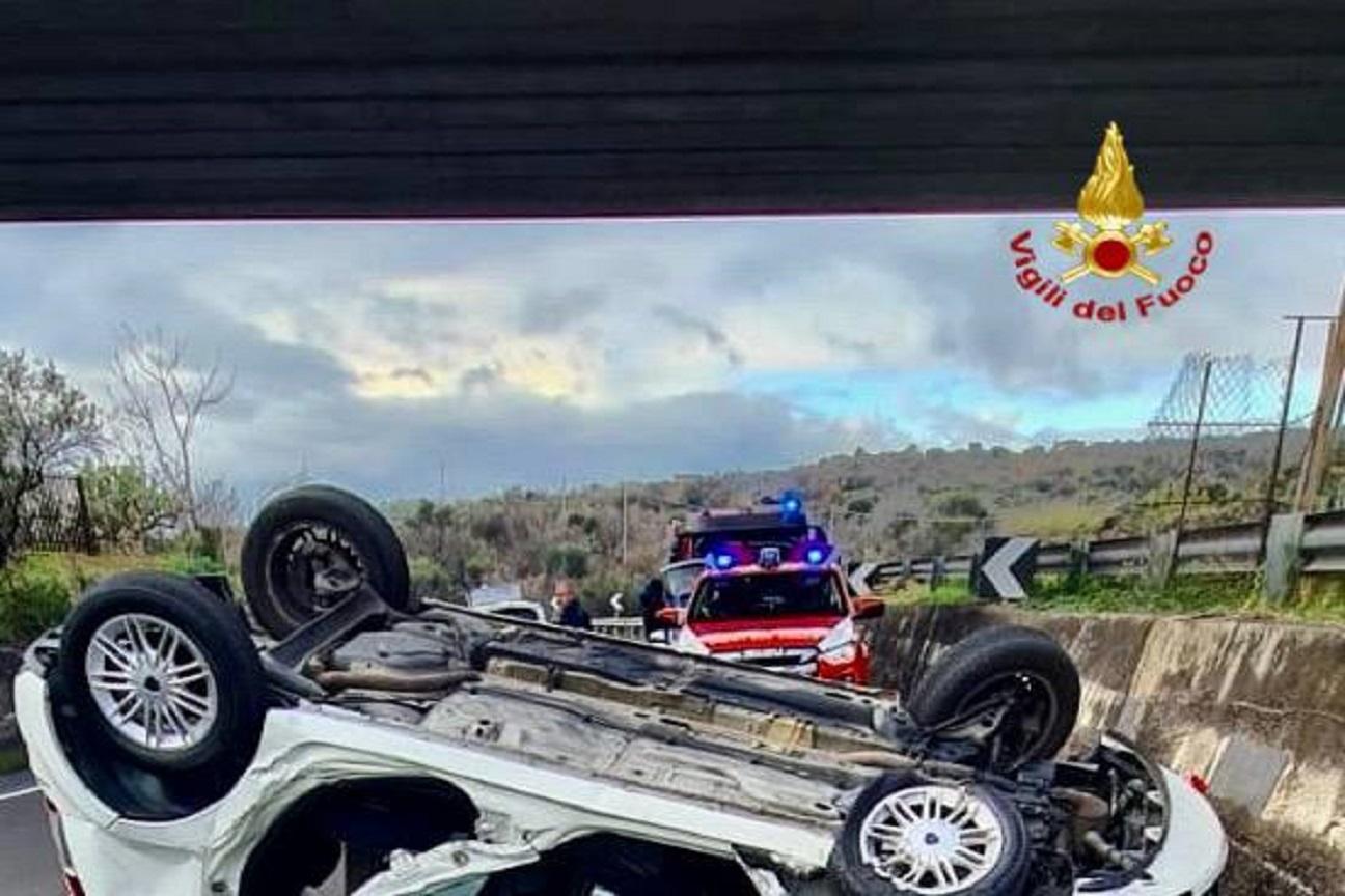 Incidente stradale a Biancavilla CT