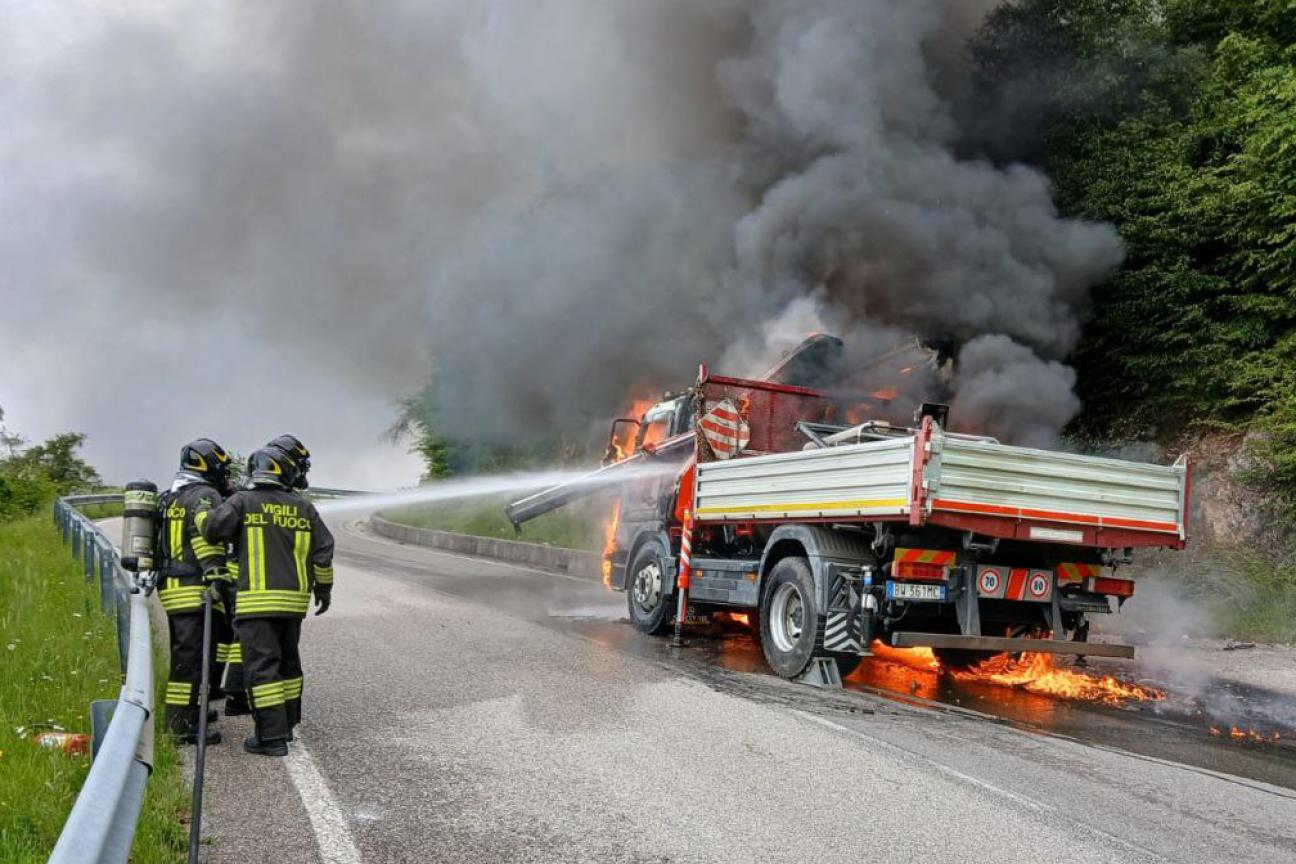 Incendio camion