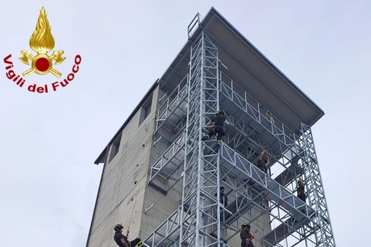 Dalmine, punto di riferimento nazionale per l'addestramento dei Vigili del Fuoco.