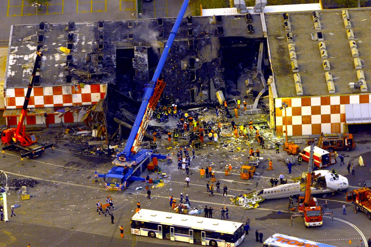 Veduta aerea del luogo del disastro aereo di LInate del 2001