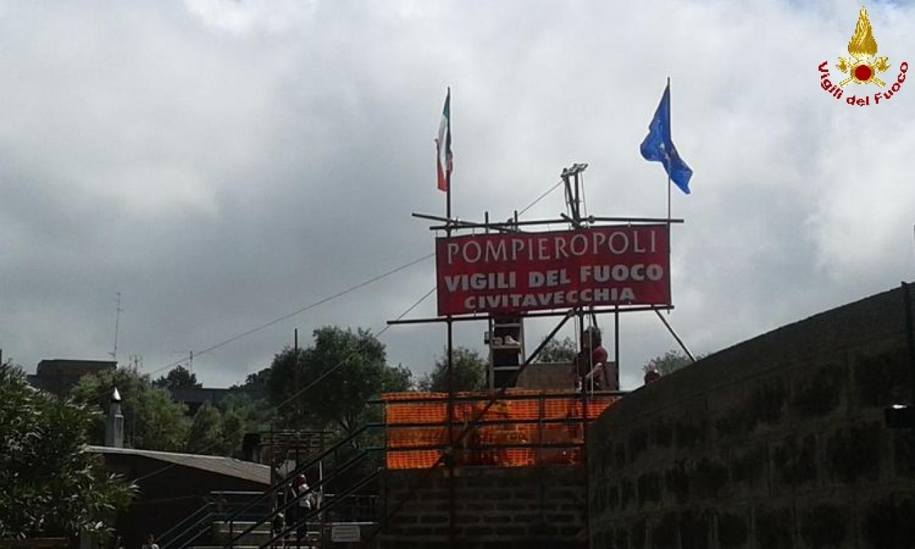 Roma, "Pompieropoli" a Civitavecchia