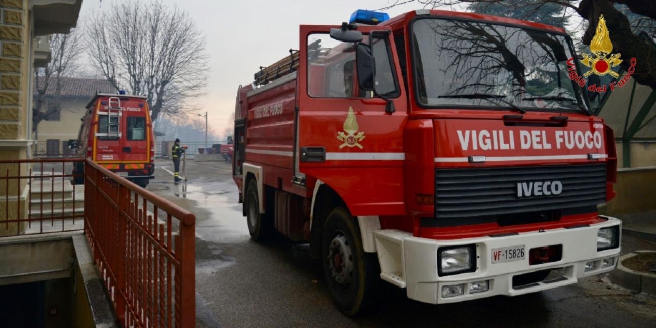 Torino, vasto incendio boschivo nel territorio di Val della Torre