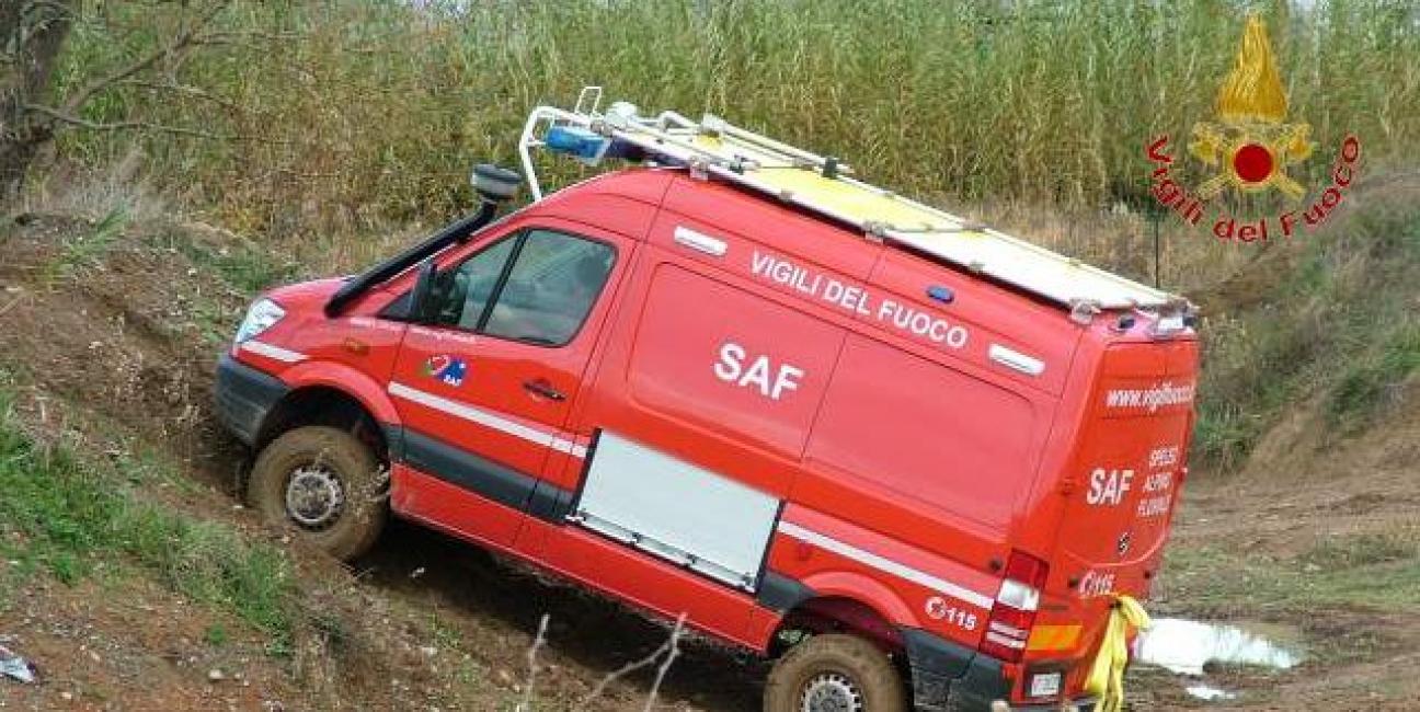 Vicenza, soccorso anziano finito nelle acque del fiume Bacchiglione