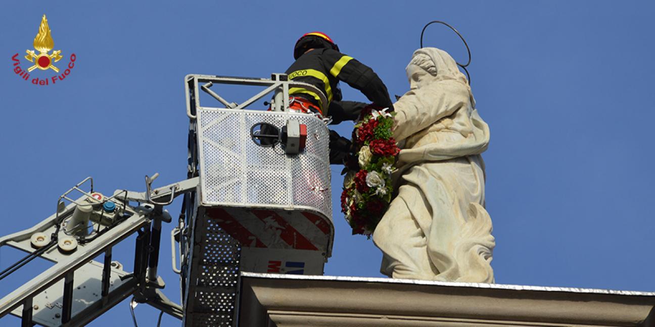 Forlì, deposta corona per la Madonna del fuoco