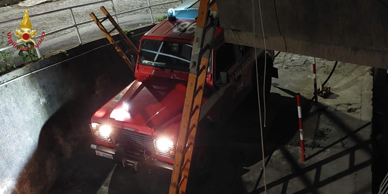 Genova, incendio appartamento