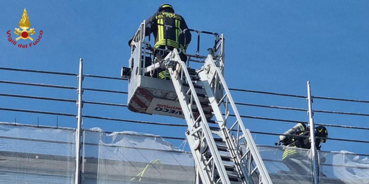 Forlì Cesena, incendio tetto