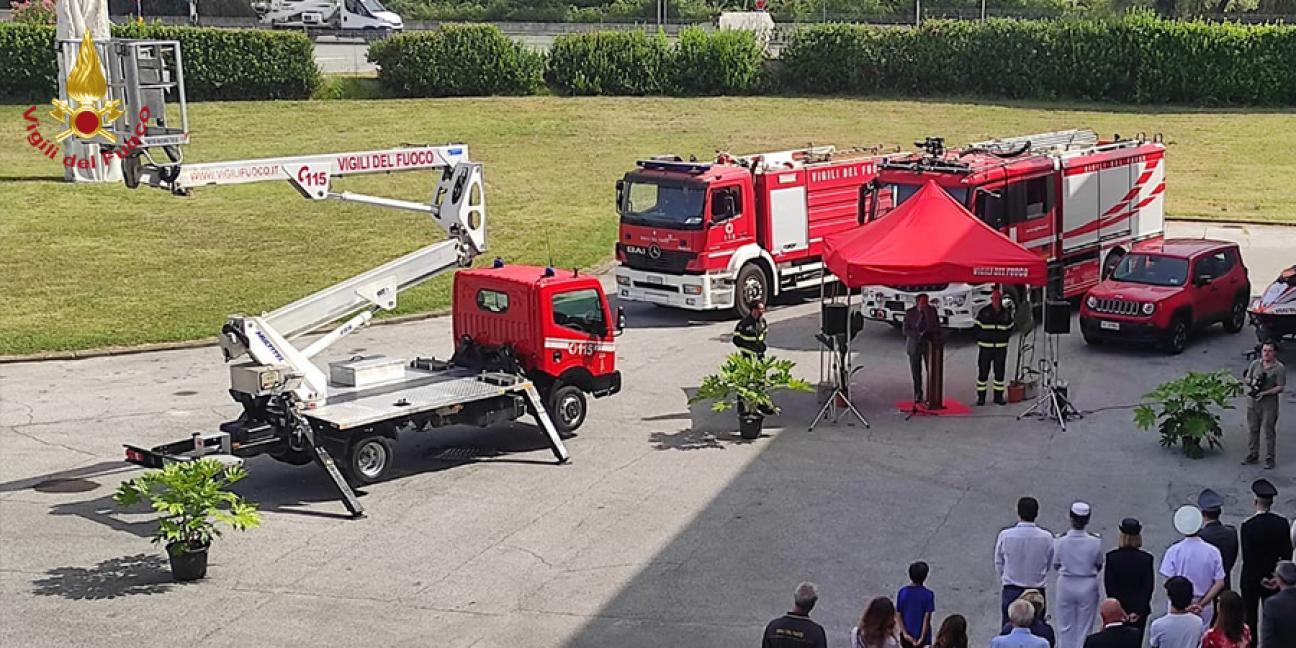 Massa Carrara, donazione piattaforma aerea