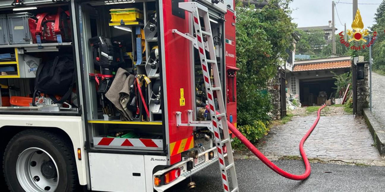 Trieste, principio di incendio in un'abitazione
