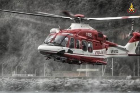 Immagine di repertorio di un elicottero Drago dei Vigili del fuoco